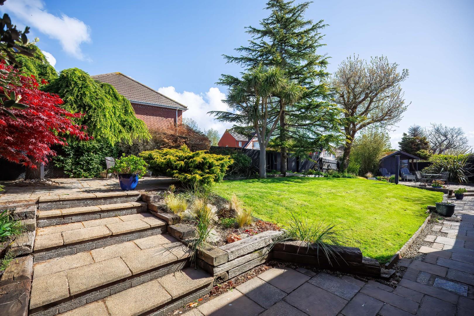 12 Blodyn Y Gog, Barry, CF63 1FB